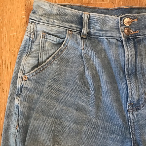 American Eagle MOM JEANS - Picture 2 of 6